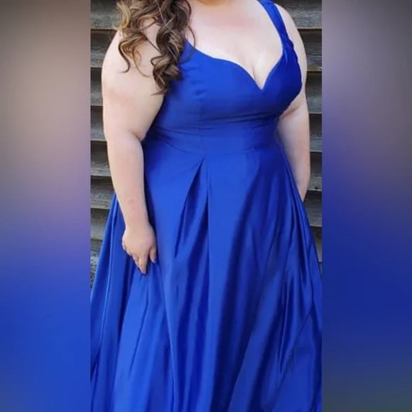 Dresses | Royal Blue Prom Dress With Two Inch Thick Straps And Pockets | Poshmark Dresses | Royal Blue Prom Dress With Two Inch Thick Straps And Pockets | Poshmark
